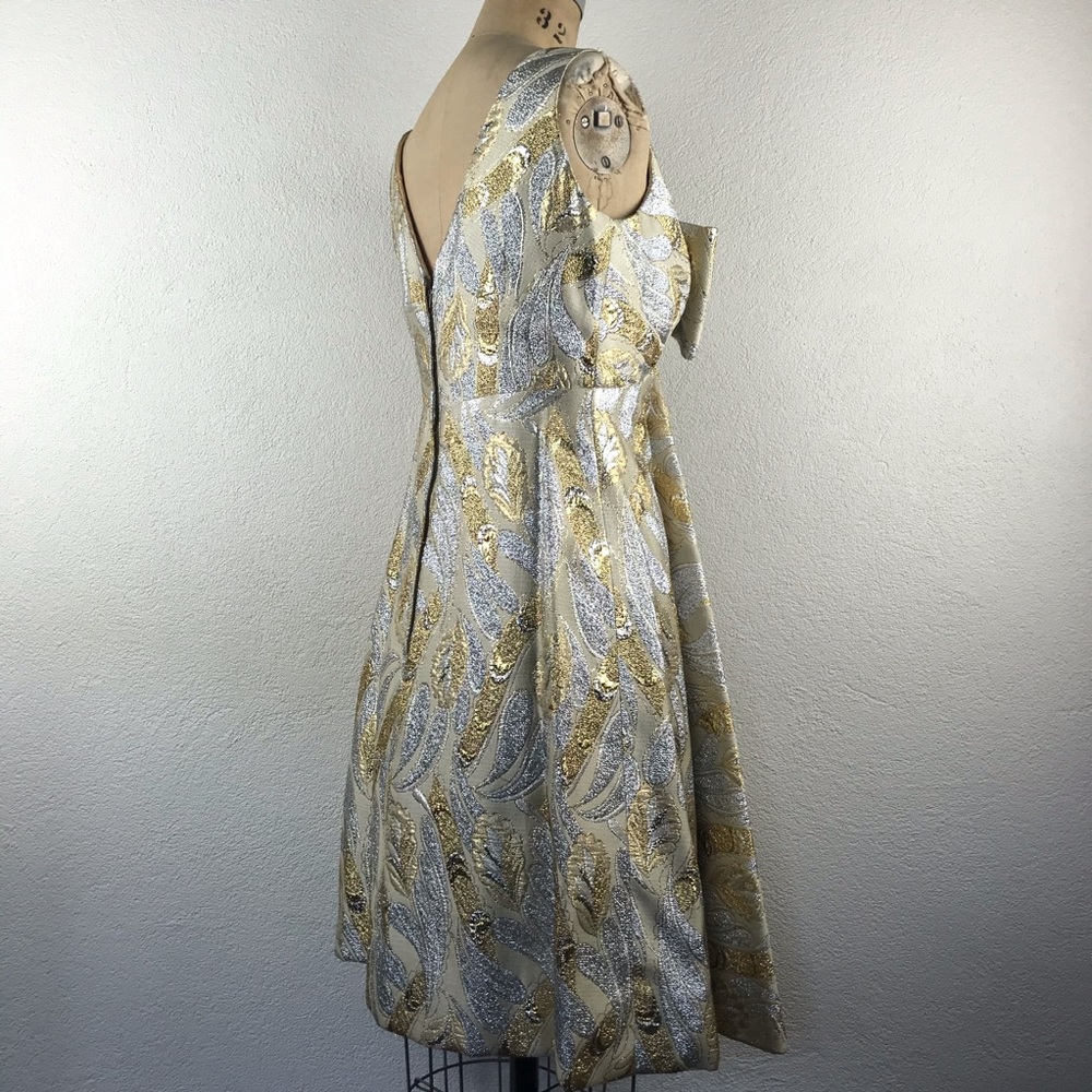 SOLD l 60s Silver Gold Lamè Metallic Bow Dress - Picture 8 of 13